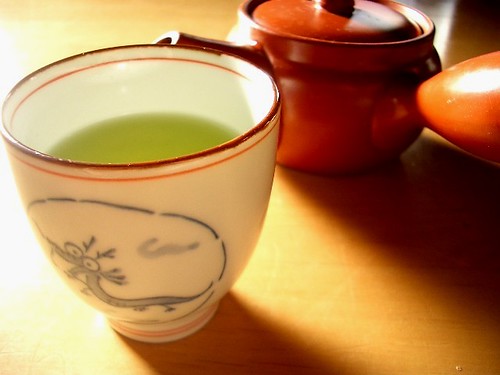 <p>tea (usually refers to green tea)</p>