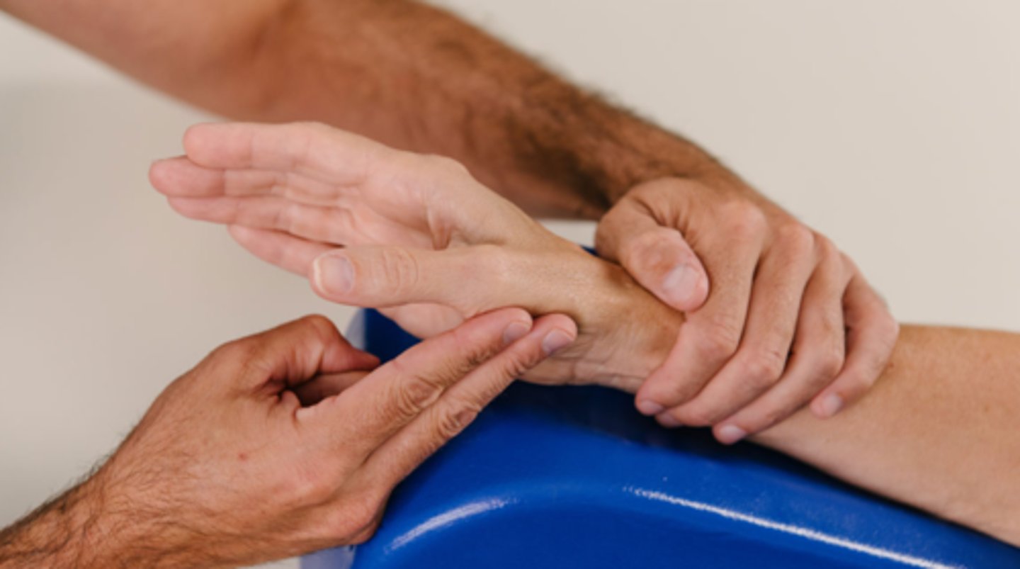 <p>Patient Position: Forearm in neutral</p><p>Palpation: Volar radial wrist (APL) and superior surface of the thenar eminance (APB)</p><p>Compensations: Wrist flexion</p>