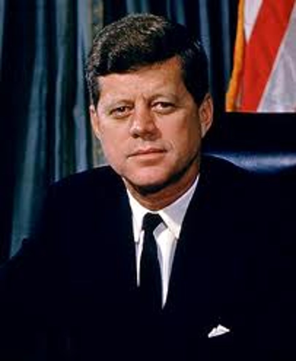 <p>US president assassinated in 1963</p><p>Presidente estadounidense asesinado en 1963</p>