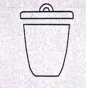 <p>Heat resistant container used to heat compounds. Can be used in combination with ring stand and clamp</p>