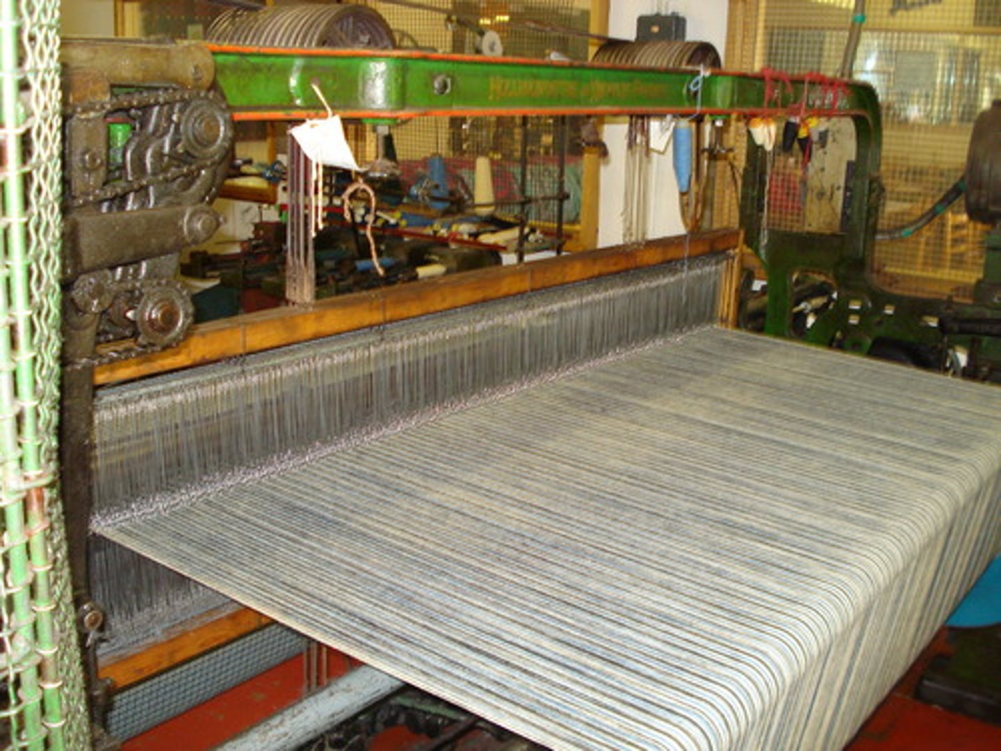 <p>weaving</p>