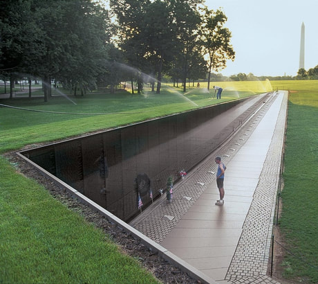 <p>Vietnam Veterans Memorial</p>