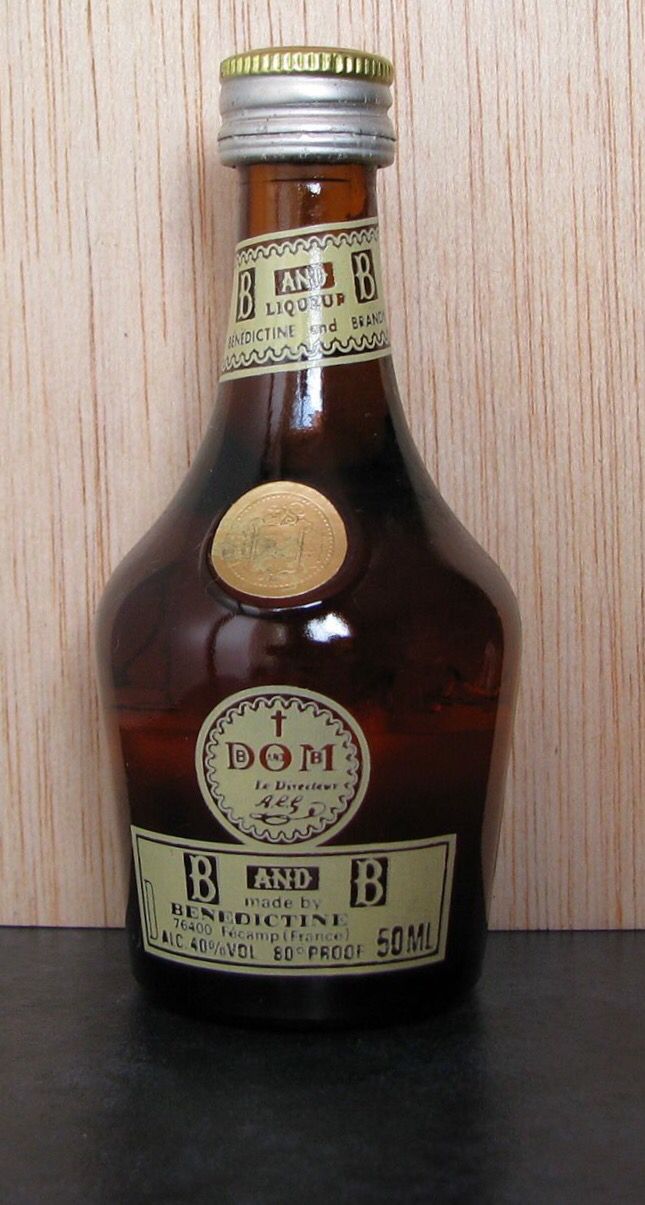 <p>B&amp;B</p>