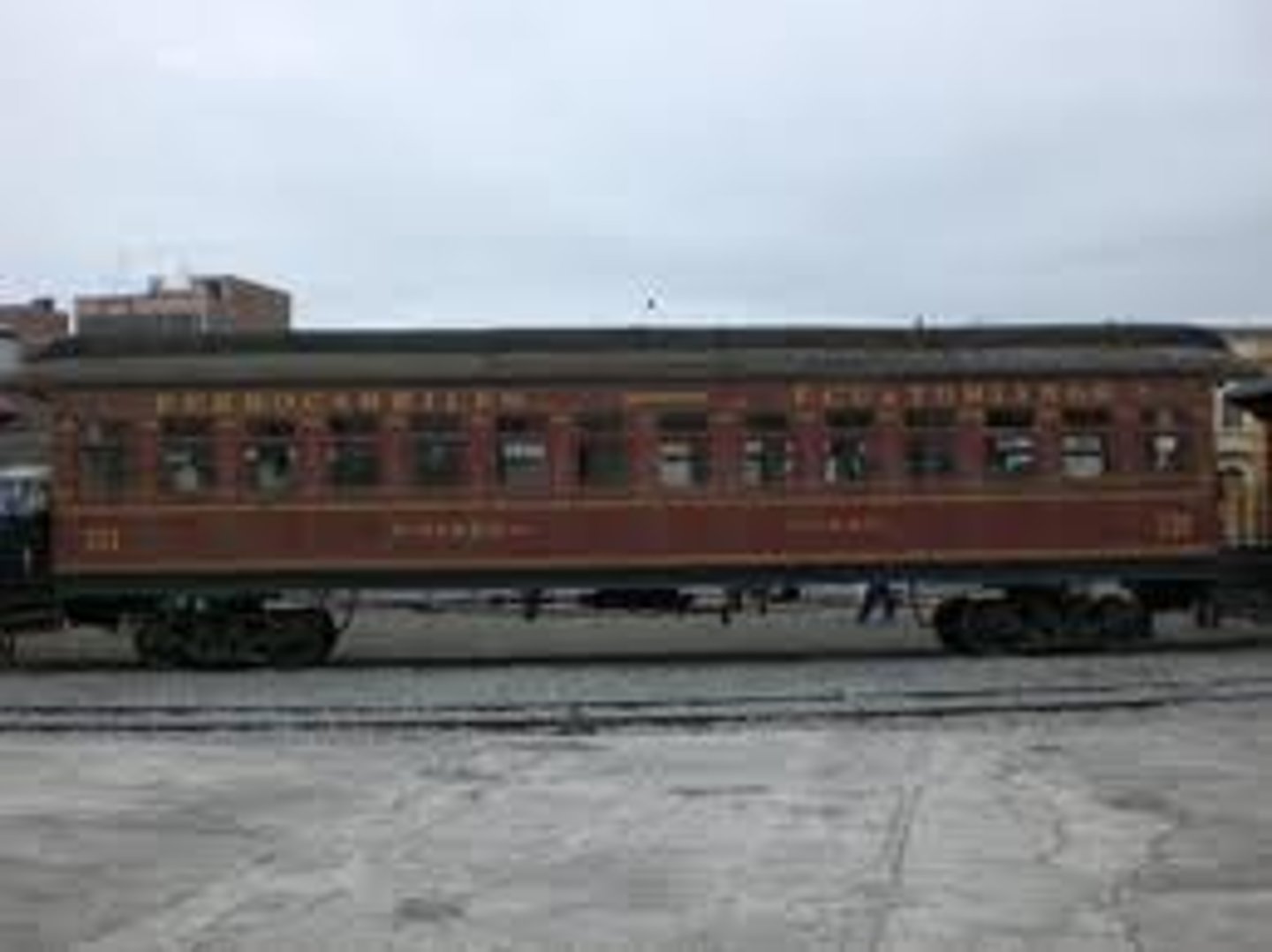 <p>train car (not coche)</p>