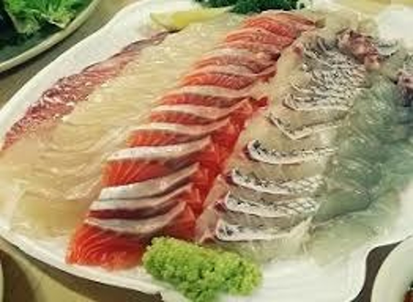 <p>pescado crudo</p>