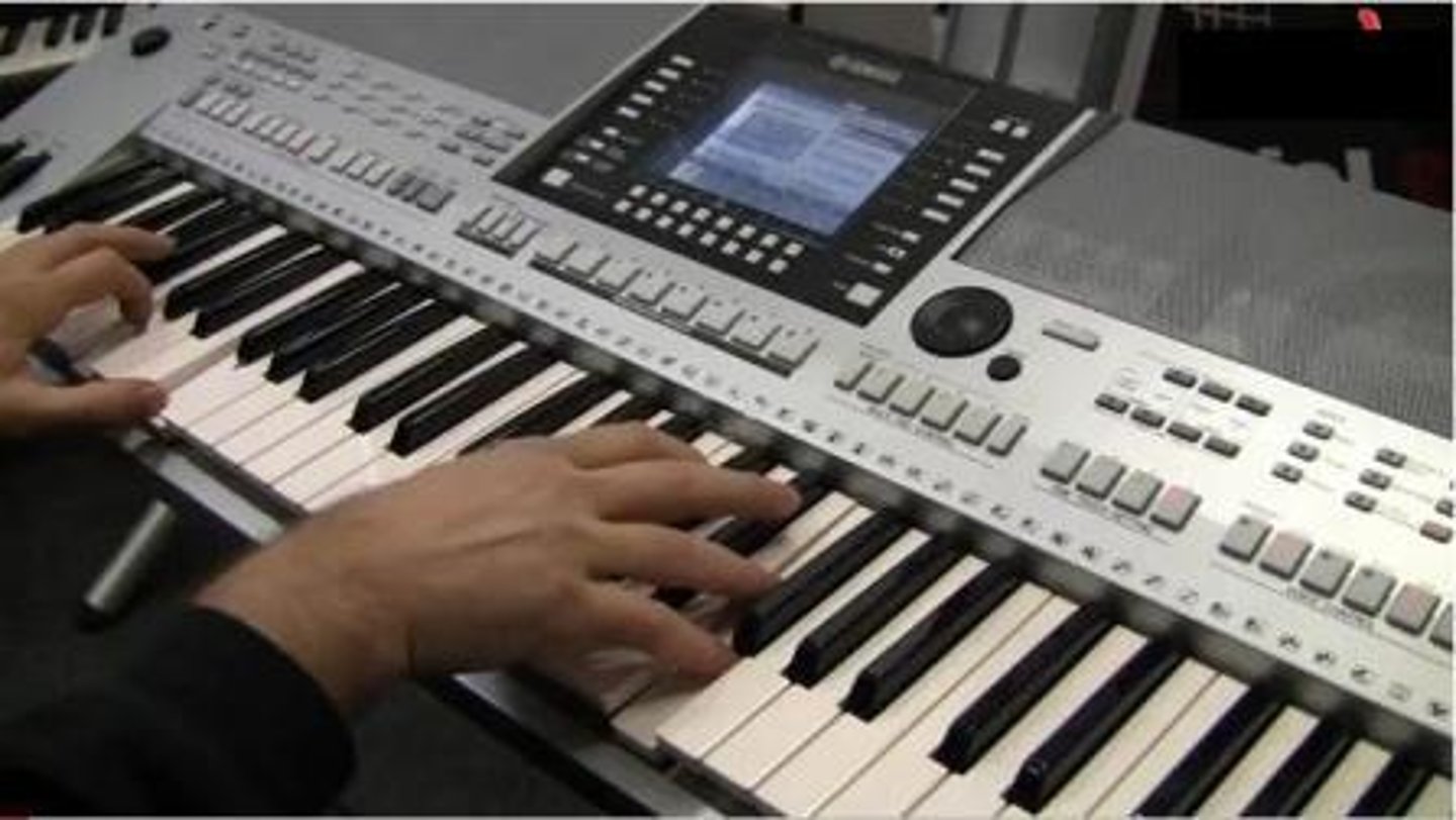 <p>synthesizer, electric keyboard</p>