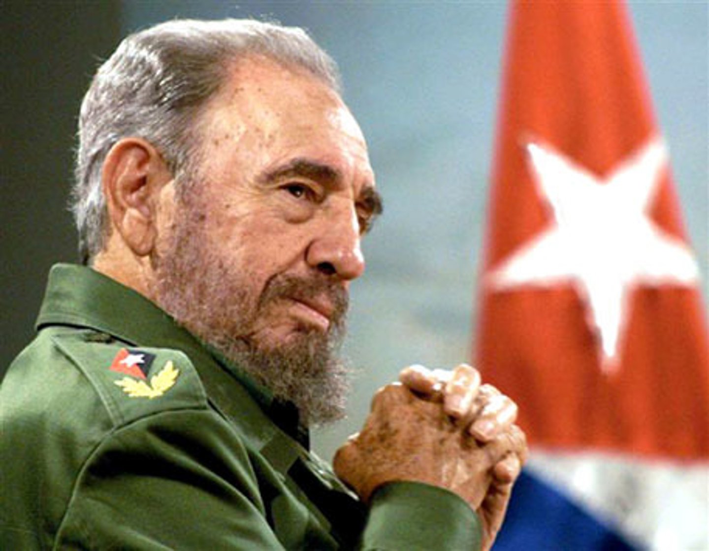 <p>Cuban socialist leader who overthrew a dictator in 1959 and established a Marxist socialist state in Cuba (born in 1927)</p>