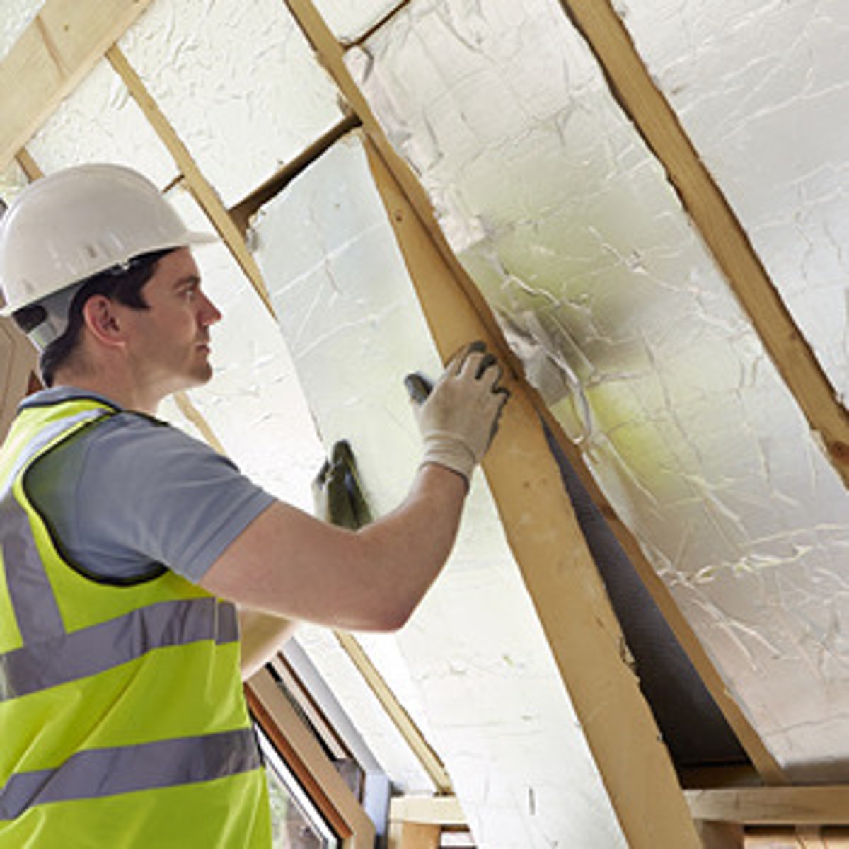<p>(v) To cover with a material that keeps electricity, heat, or sound from escaping.</p>