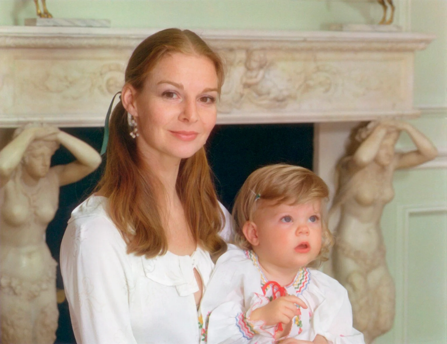 <p>Dye-transfer print</p>