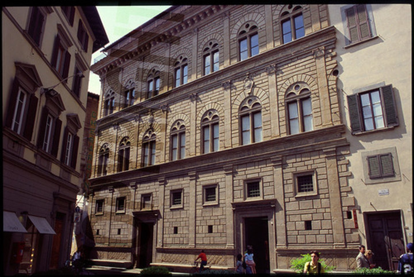 <p>1455</p><p>Alberti</p><p>Florence</p>