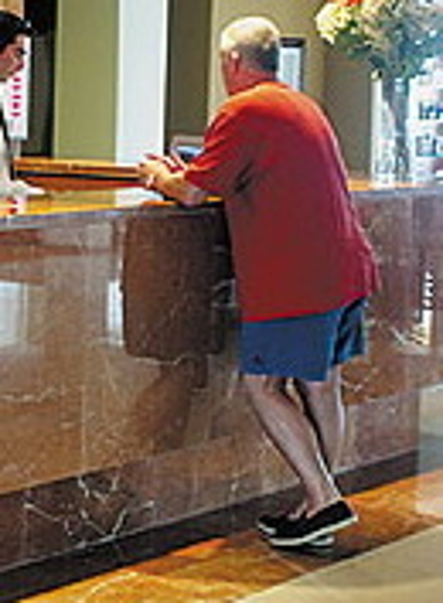 <p>guest, customer</p>