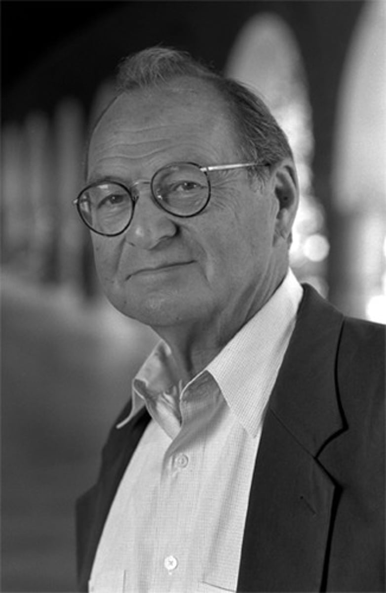 <p>1923-present; Field: motivation; Contributions: believes that we invent explanations to label feelings</p>