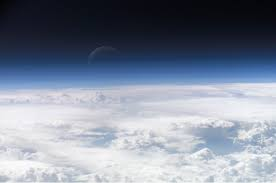 <p>&nbsp;redukcijska atmosfera</p>
