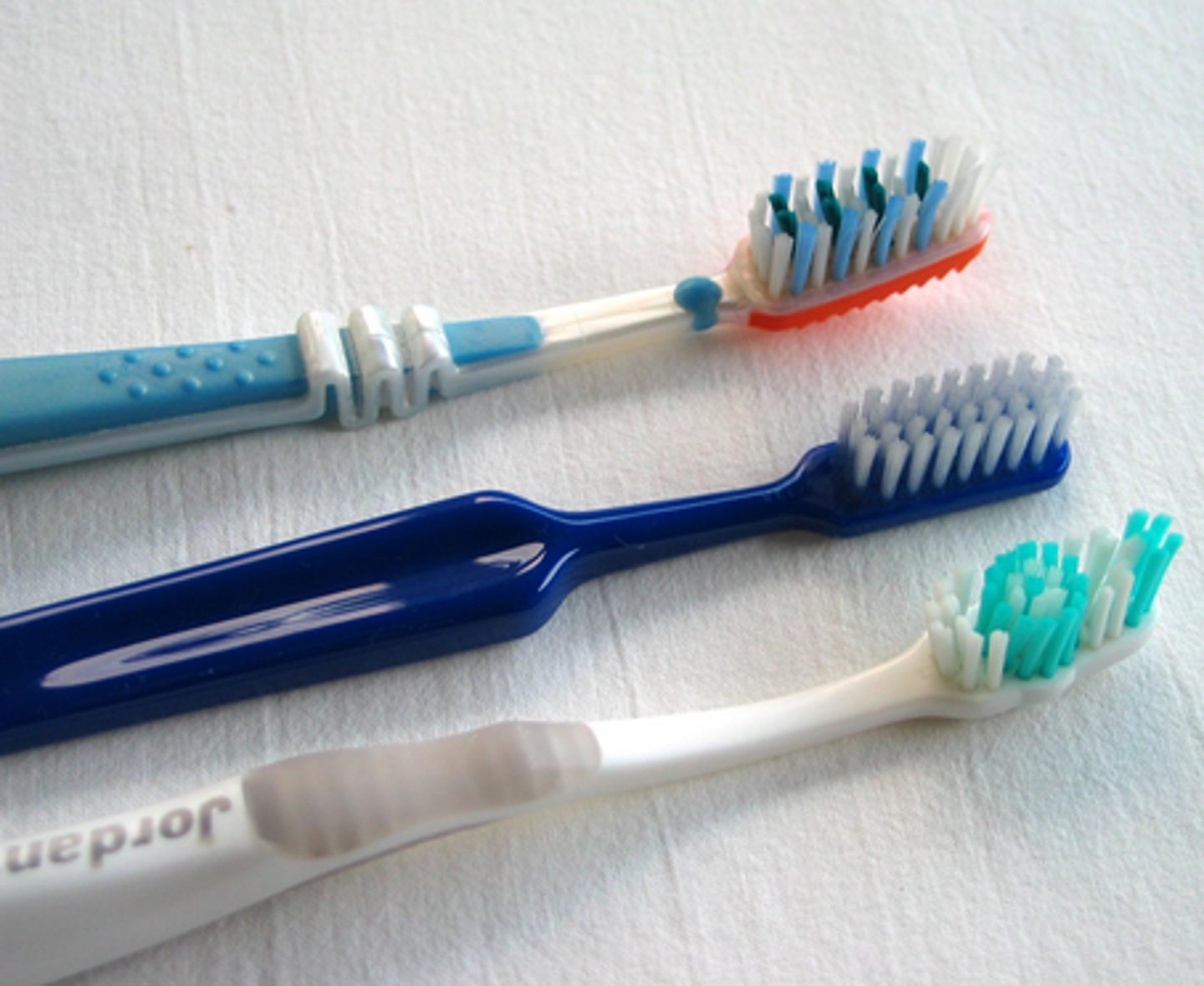 <p>a.纯粹的;仅仅,只不过</p>