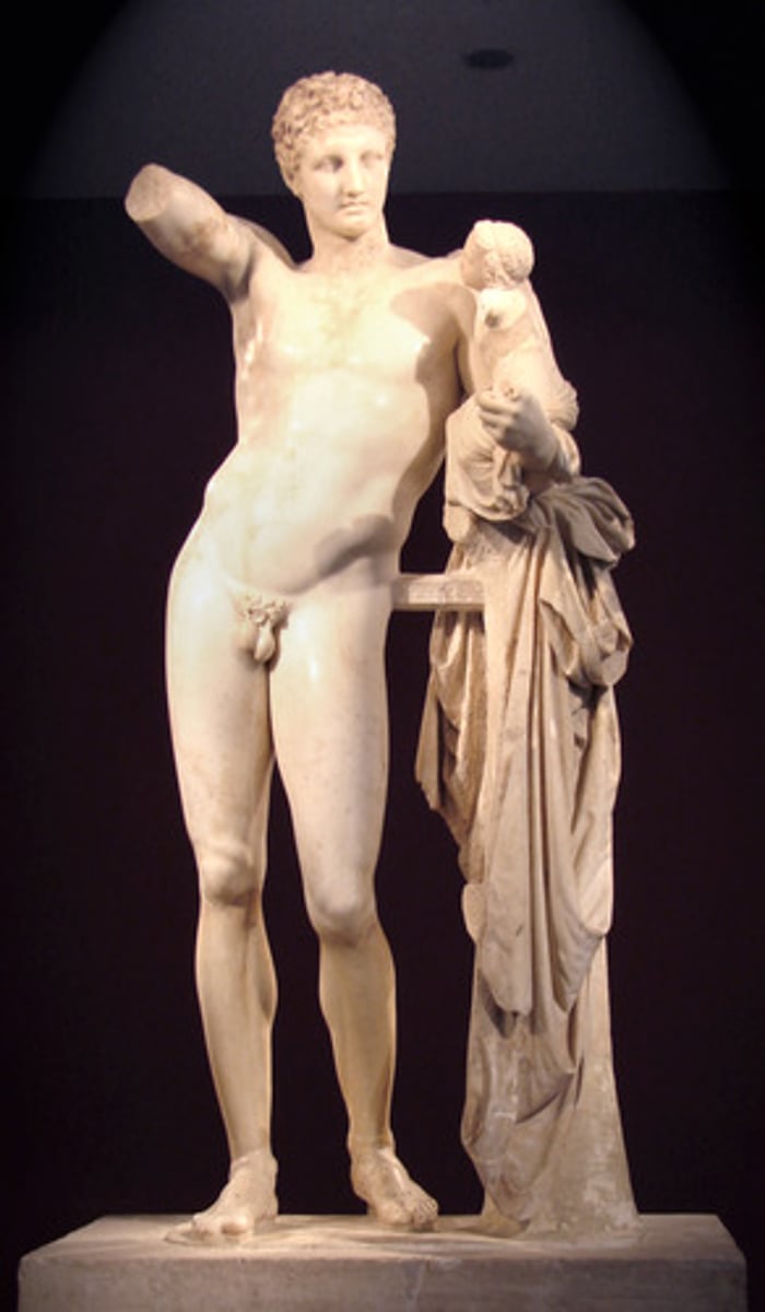 <p>Artist: Praxiteles<br>Hellenic Greek</p>