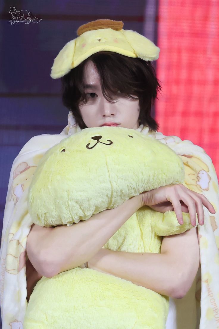 <p>What kind of relationship does the poet share with her mother?</p>