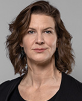 <p>Nina Larsson (L)</p>