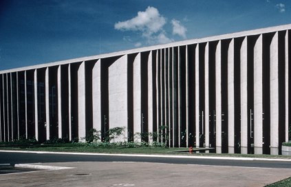 <p>What structure is this? Where is it? What are its identifiable features?</p>