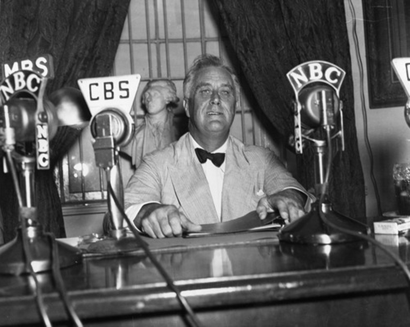 <p>Radio speeches given by Franklin D. Roosevelt describing the New Deal</p>