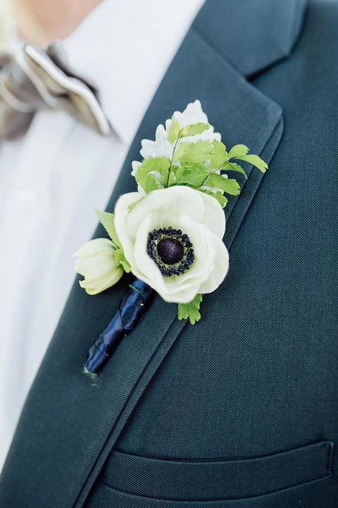 <p><span><strong>Boutonniere&nbsp;</strong></span></p>