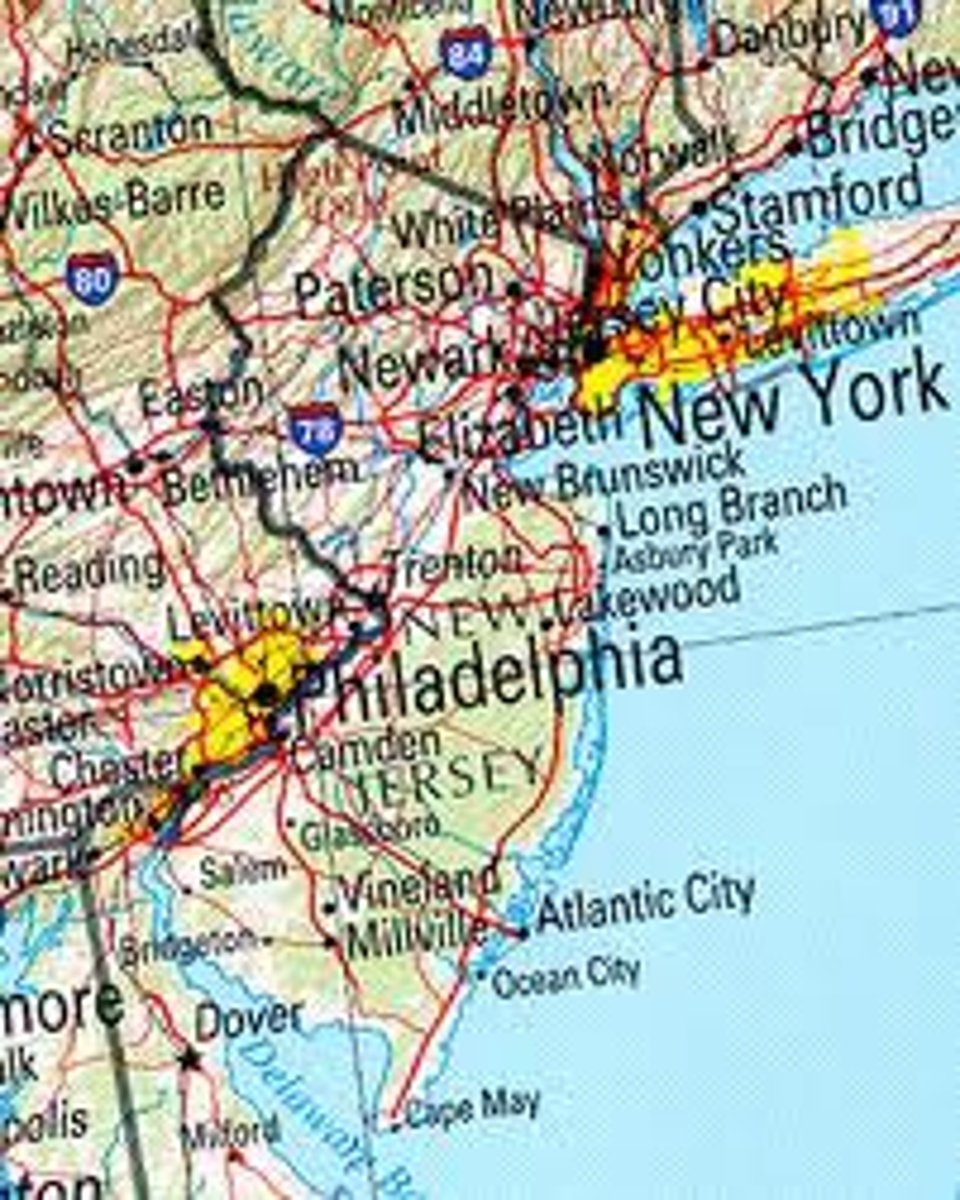 <p>Maps that show the absolute location of places and geographic features determined by a frame of reference, typically latitude and longitude.</p>