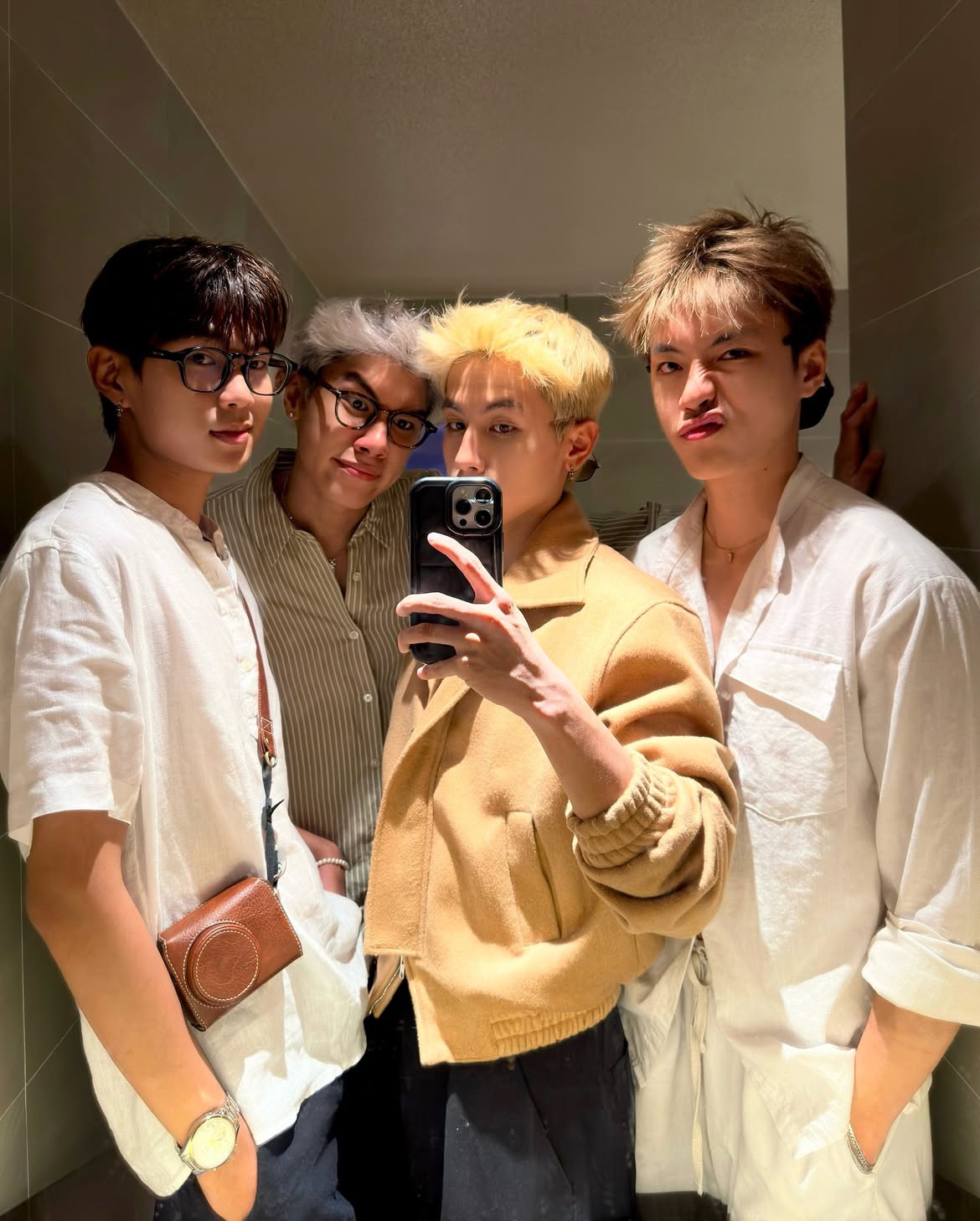 <p>cutting -edge</p>