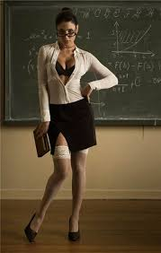 <p><span><span>predavati</span></span></p>