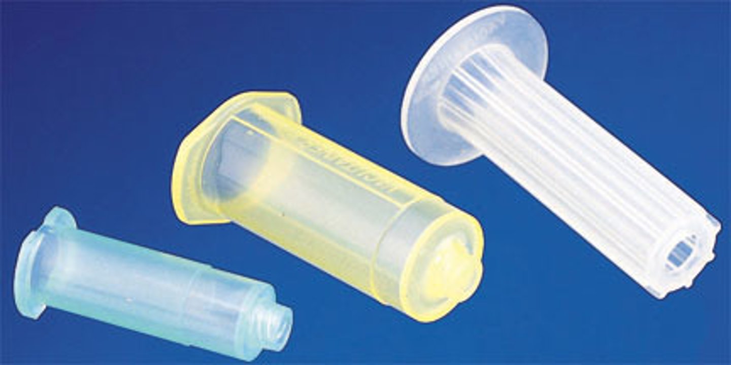 <p>Vacutainer, cylinder shaped, holder that accepts a vacutainer tube and needle.</p>