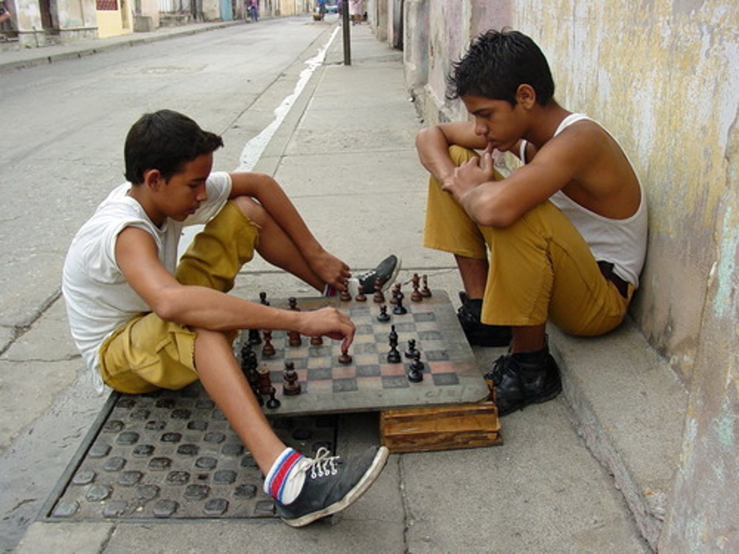 <p>to play chess</p>