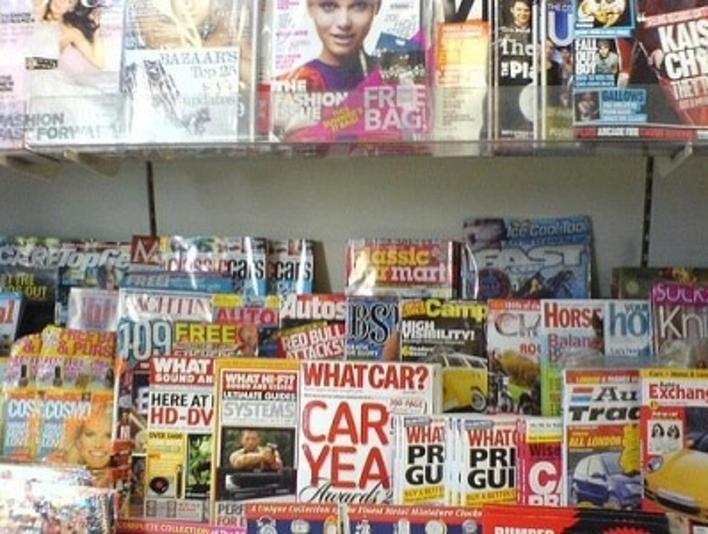 <p>газетний кіоск</p>