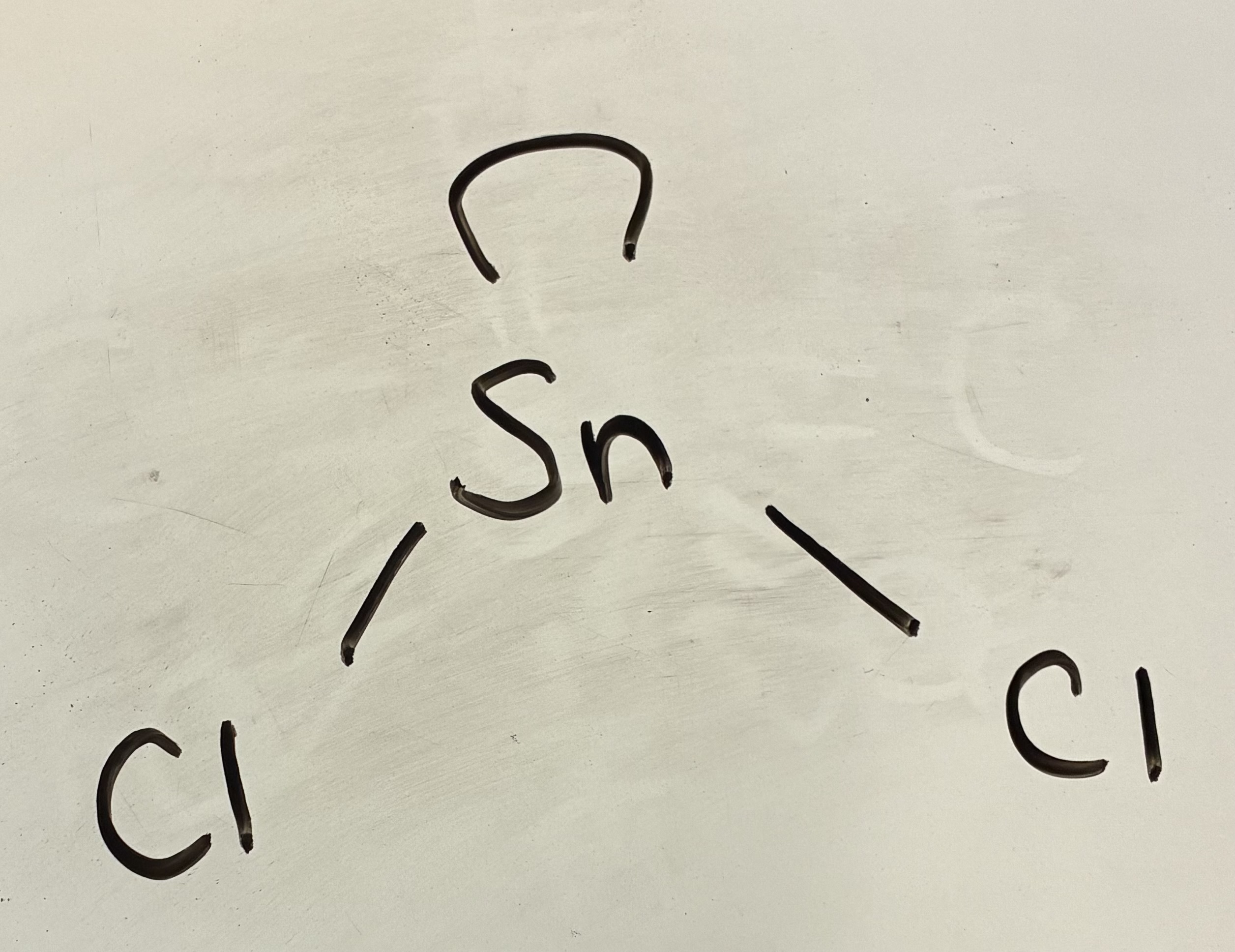<p>V-shaped/Non Linear shape </p><p>117.5 degrees </p><p></p>