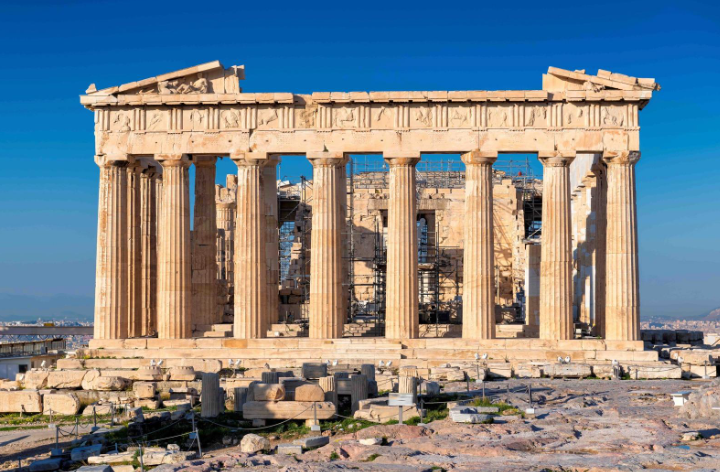 <p>True or False. The image below is a structure or feature of Roman Architecture</p>