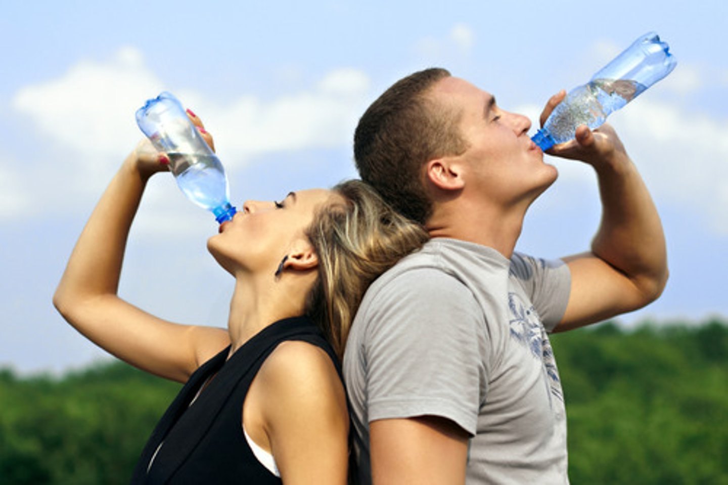 <p>to stay hydrated</p>