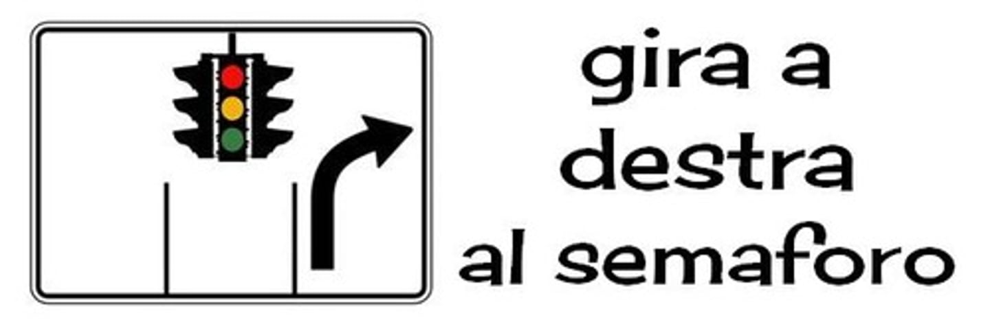 <p>ngã tư có đèn đỏ</p>