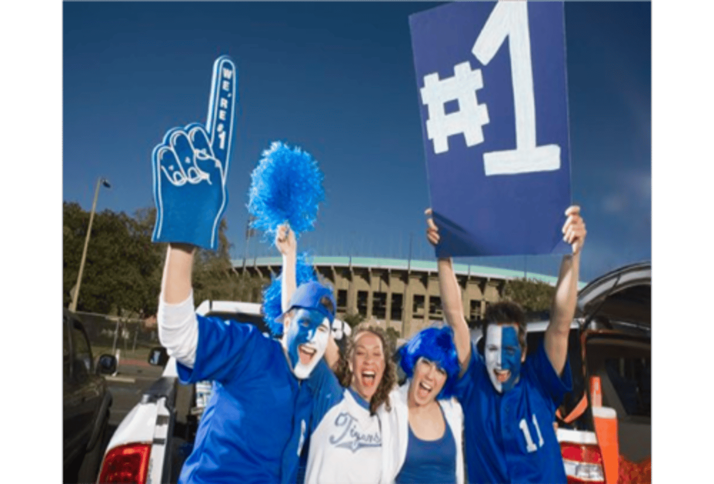 <p>fond of; a fan (of)</p>