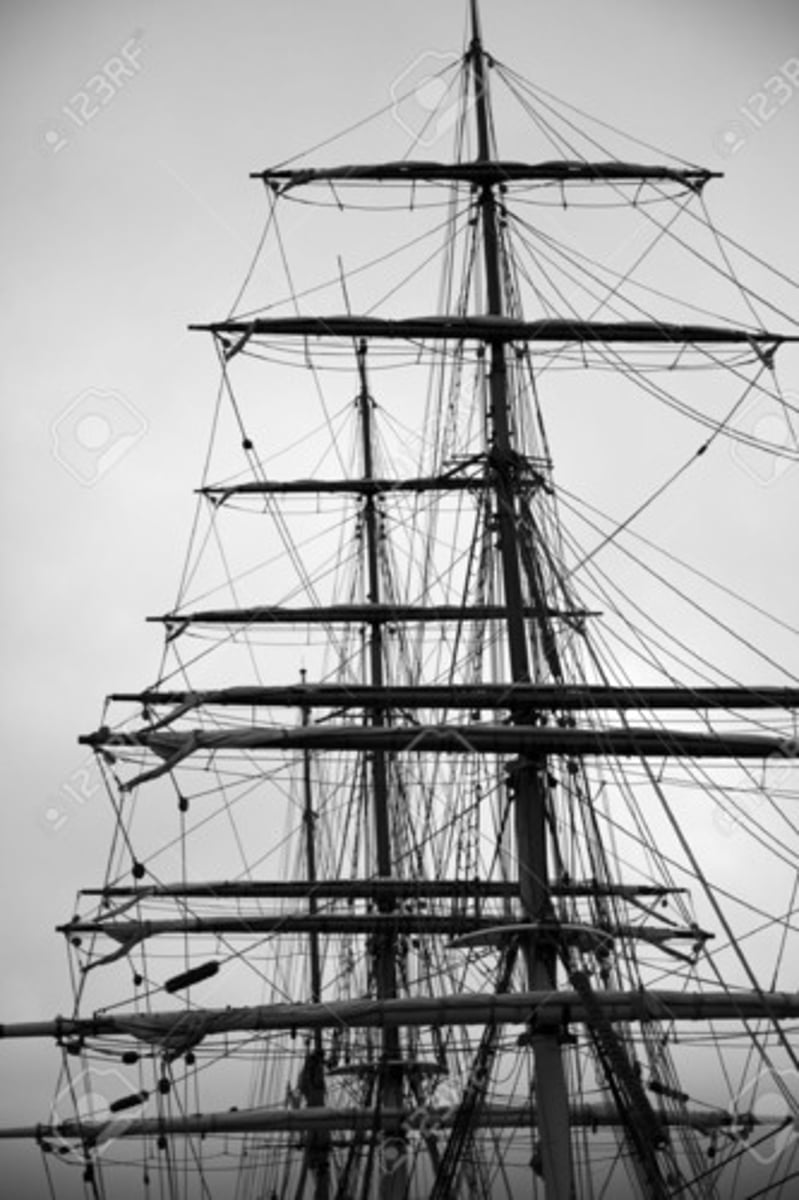<p>le gréement d'un navire (ship's rigging, FM 116)</p>