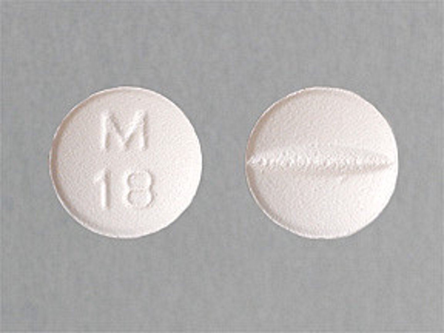 <p><strong>Brand:</strong> Lopressor</p><p><strong>Class:</strong> Beta-blocker</p><p><strong>Indication: </strong>Antihypertensive</p><p><strong>Schedule: </strong>NCLM</p>