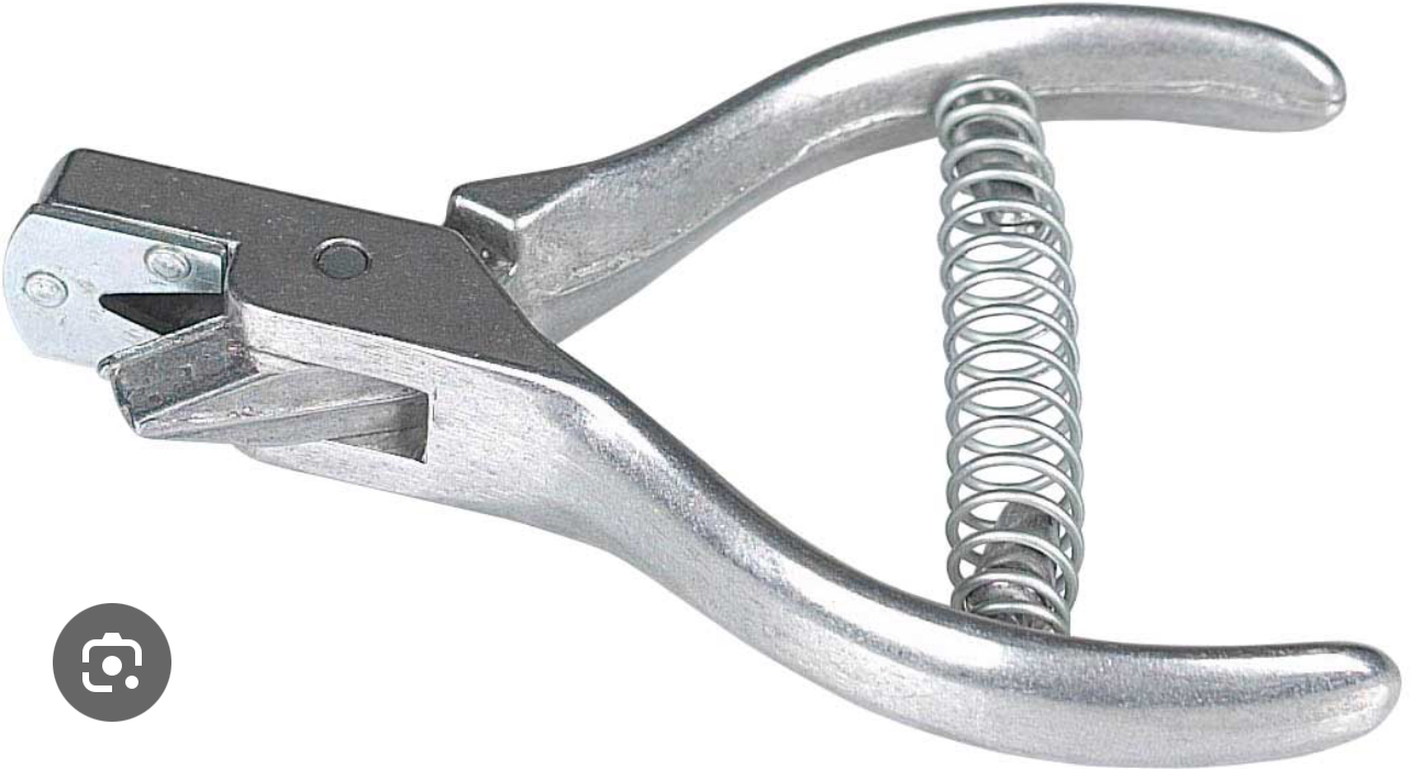 <p>Hog ear notcher </p>