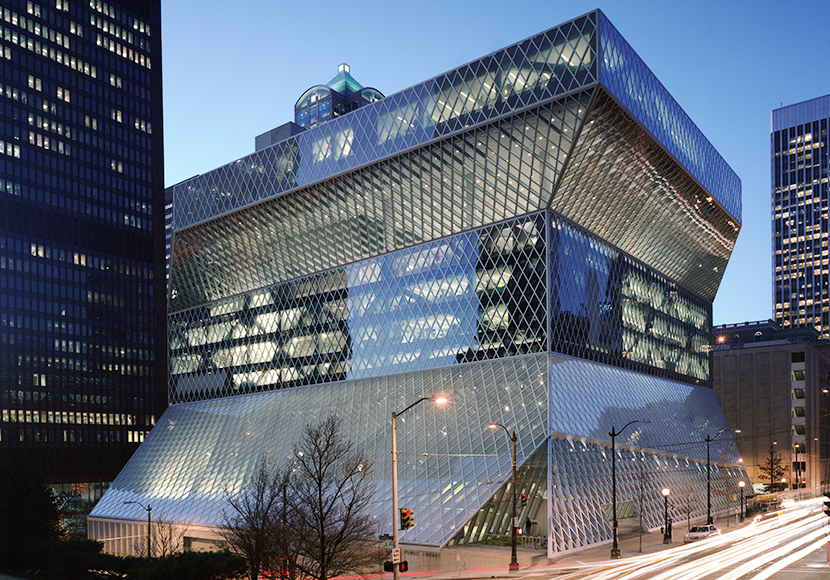<p><strong>Seattle Central Library</strong></p>
