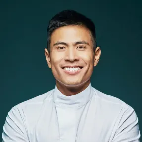 <ul><li><p><strong><span>An impact founder, investor, and new world builder</span></strong></p></li><li><p><strong><span>Executive Chairman, CEO, and Co-founder of Gold house, the leading cultural ecosystem that unites, invests in, and champions Asia Pacific creators and communities to power tomorrow for all&nbsp;</span></strong></p></li><li><p><strong><span>UPenn education</span></strong></p></li></ul>