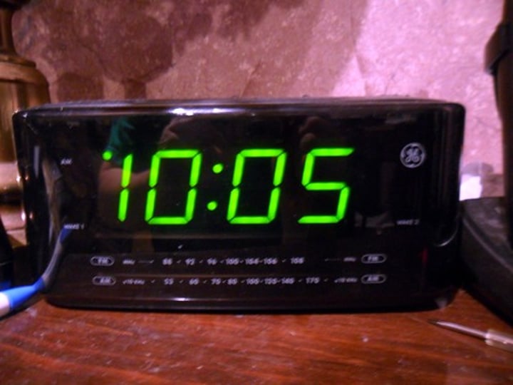 <p>alarm clock</p>