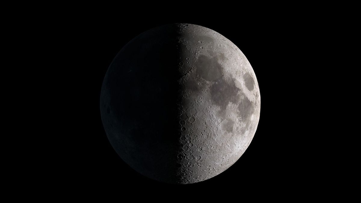 <p>What moon is this?</p><ul><li><p>when does this moon appear?</p></li></ul><p></p>