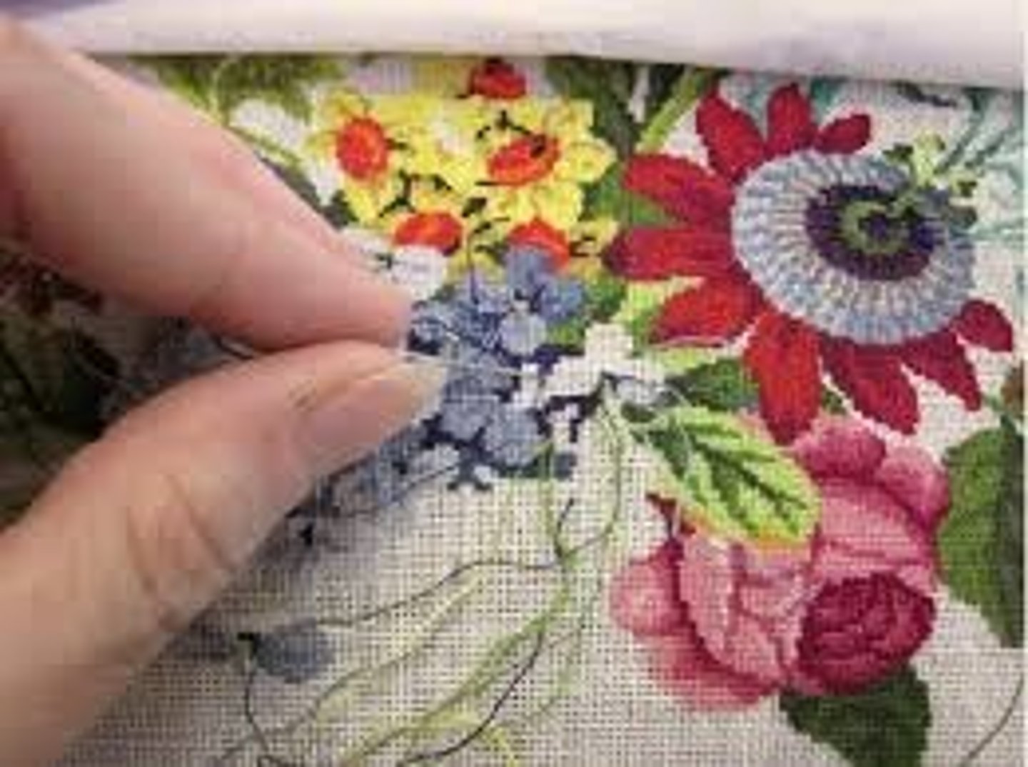<p>- decorative embroidery for upholstery</p>