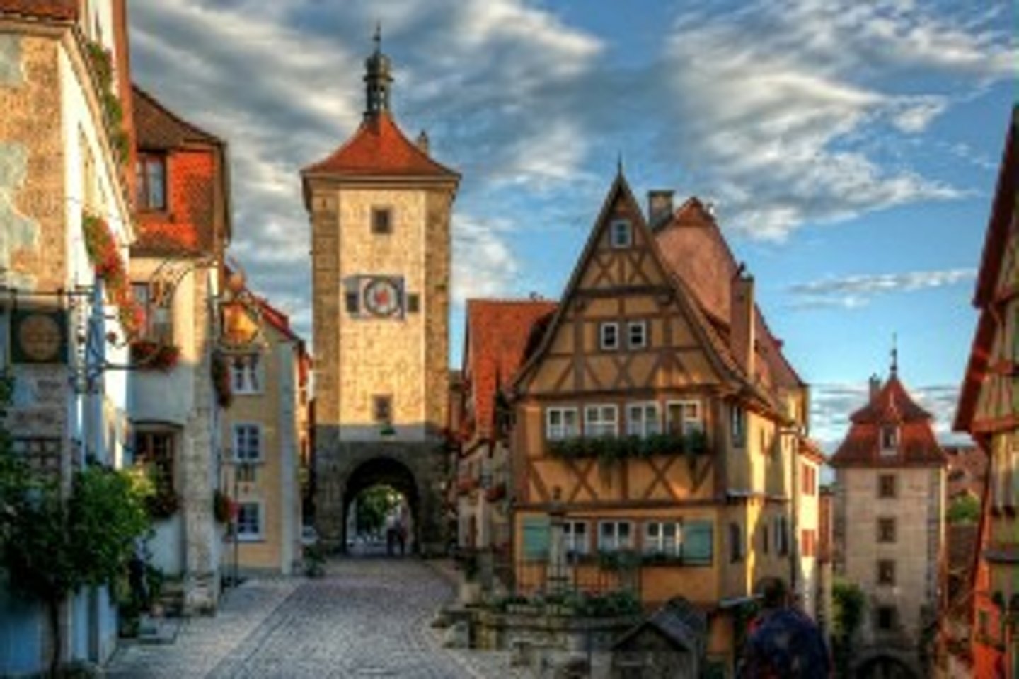 <p>old (part of) town</p>
