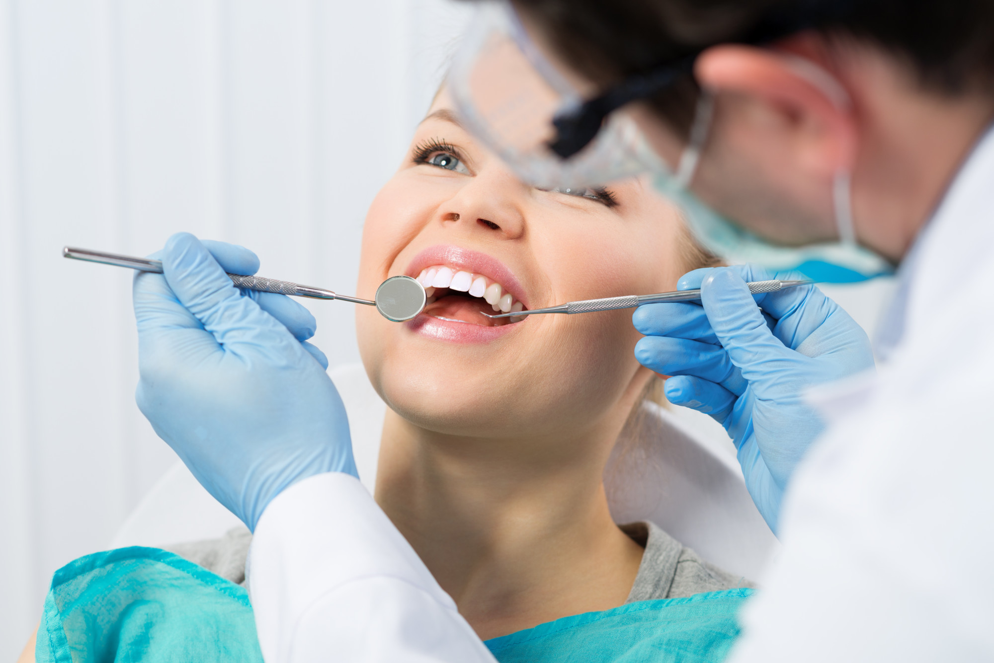 <p>Dentist</p>