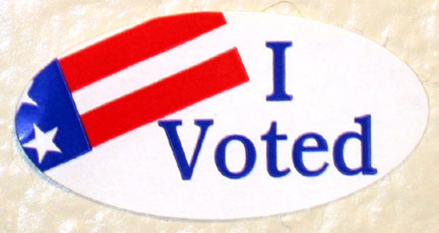 <p>Passed in 1913, this amendment to the Constitution calls for the direct election of senators by the voters instead of their election by state legislatures.</p>