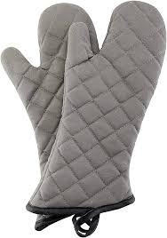 <p>oven glove</p>