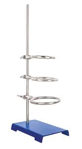 <p>A vertical metal stand used to support clamps and rings in laboratory setups.</p>