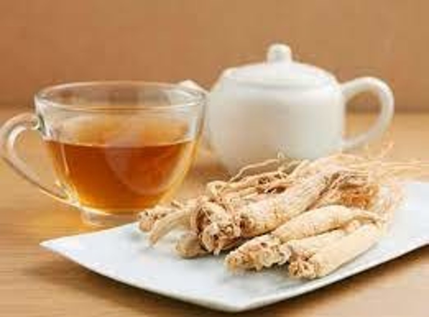 <p>trà sâm<br>우리 아빠와 엄마가 인삼차는 진짜 좋아합니다.<br>Bố và mẹ tôi thực sự rất thích trà sâm.</p>