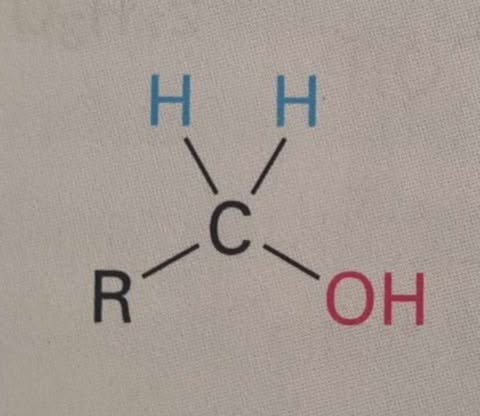 <p>Kraftig oxidation af primær alkohol</p>